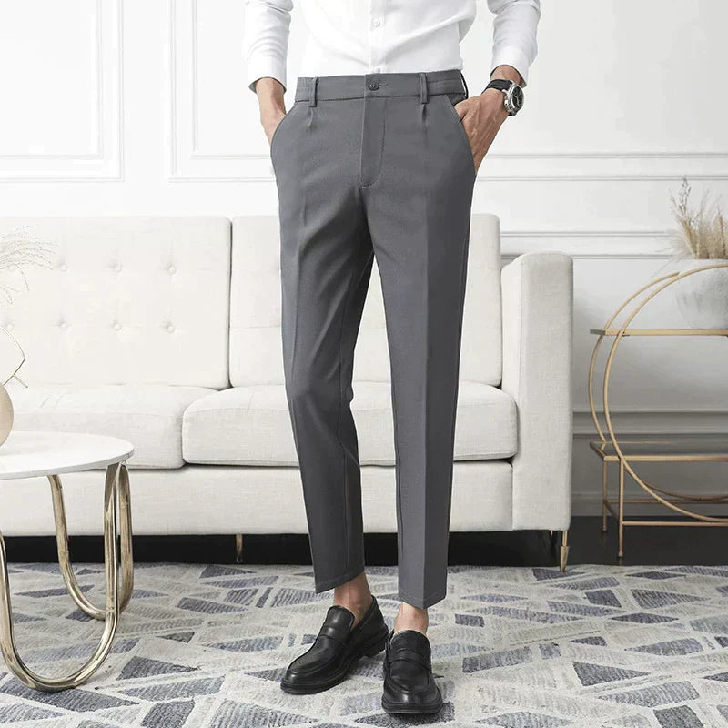 Pantaloni elasticizzati Augusto.